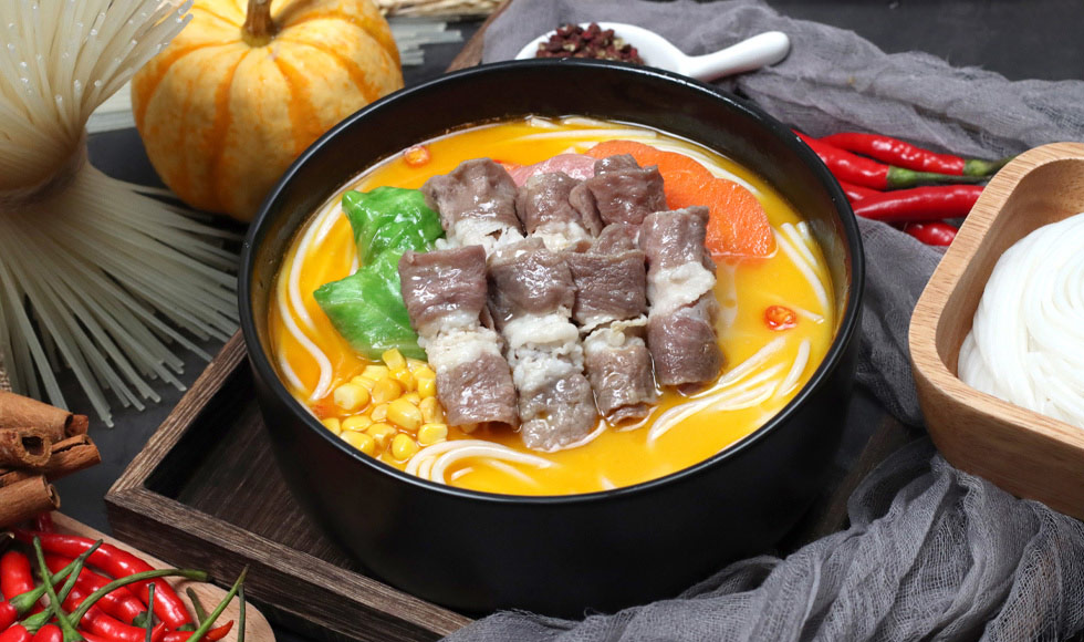 狀元酸湯肥牛米線(xiàn)